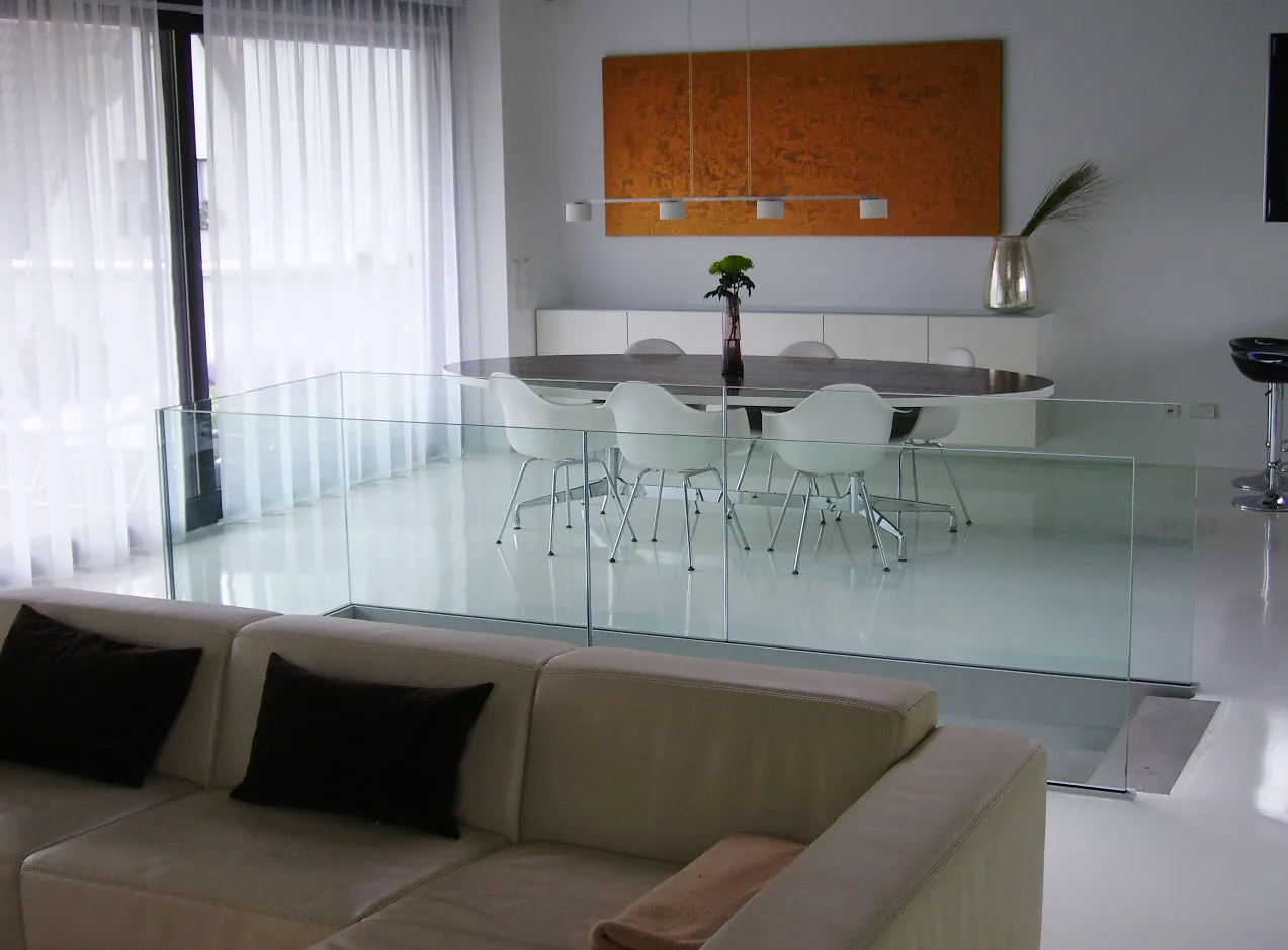 Glazen balustrade 