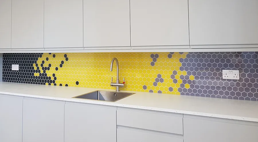 Achterwand keuken geprint met modern patroon